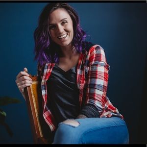 Meet your Posher, Kait